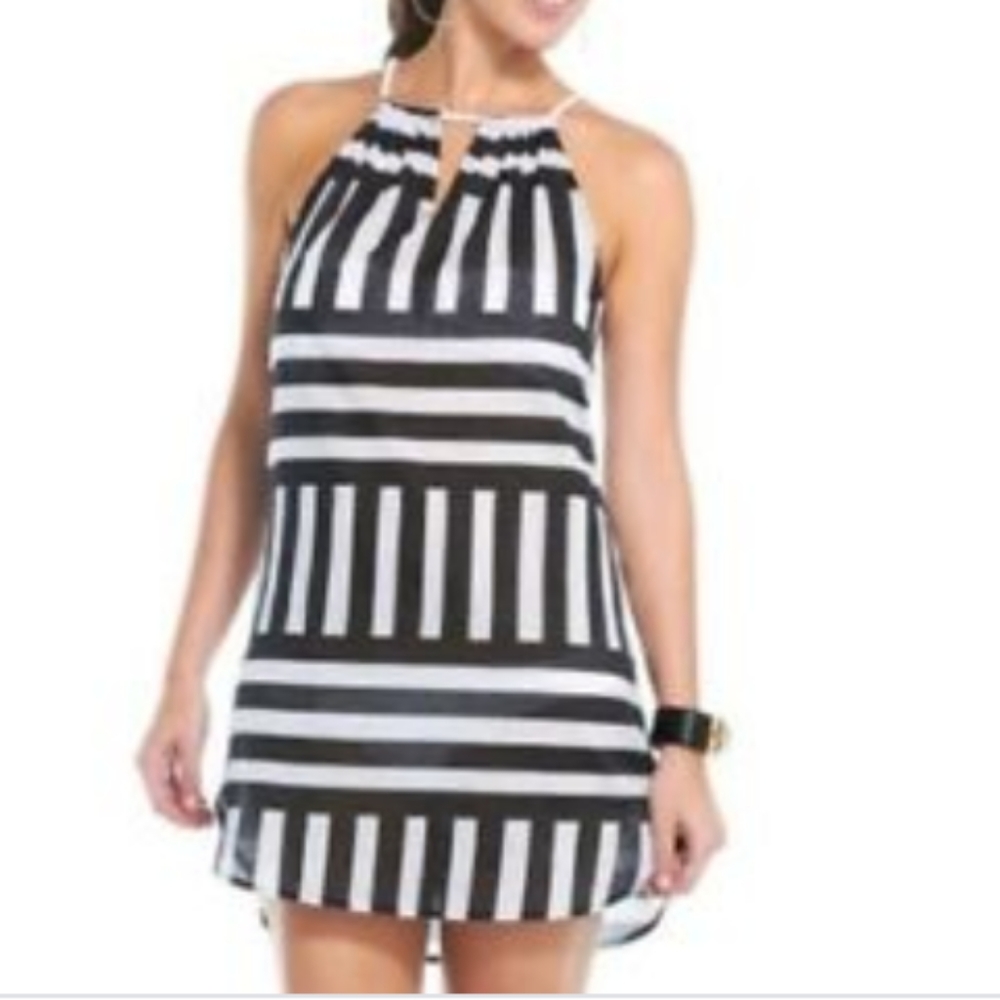 Black and White Beach Cover-up